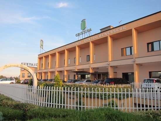Hotel Cristina Rocca San Giovanni Eksteriør bilde